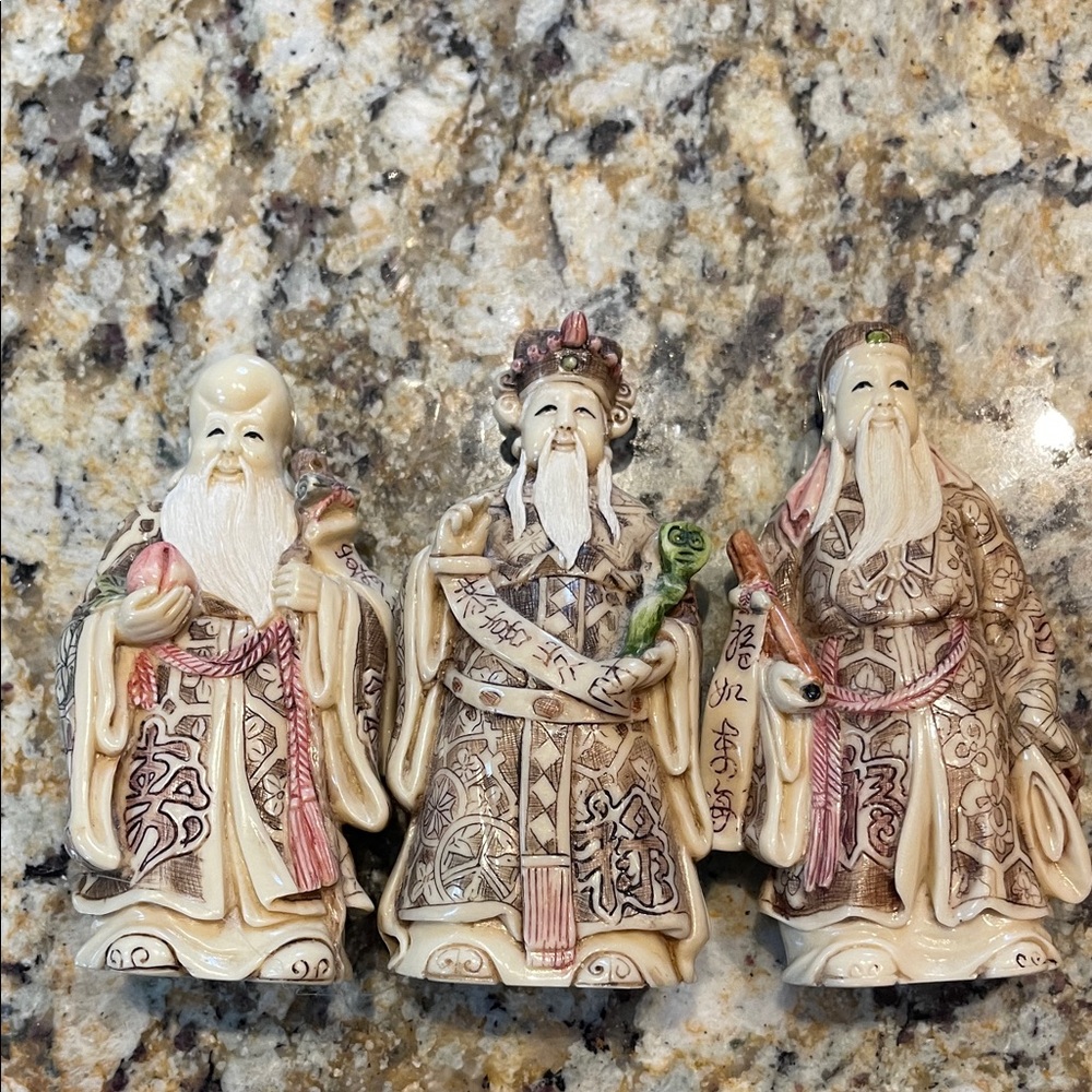 Elegant Ceramic Figurine Set - Cream and Brown